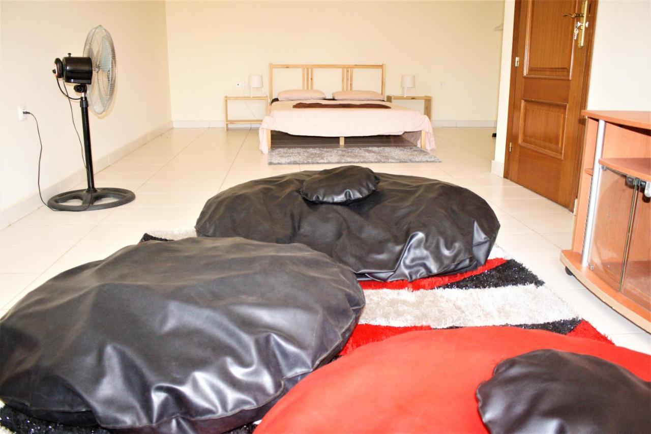 Hostel Casa Branca Vila Nova Esterno foto