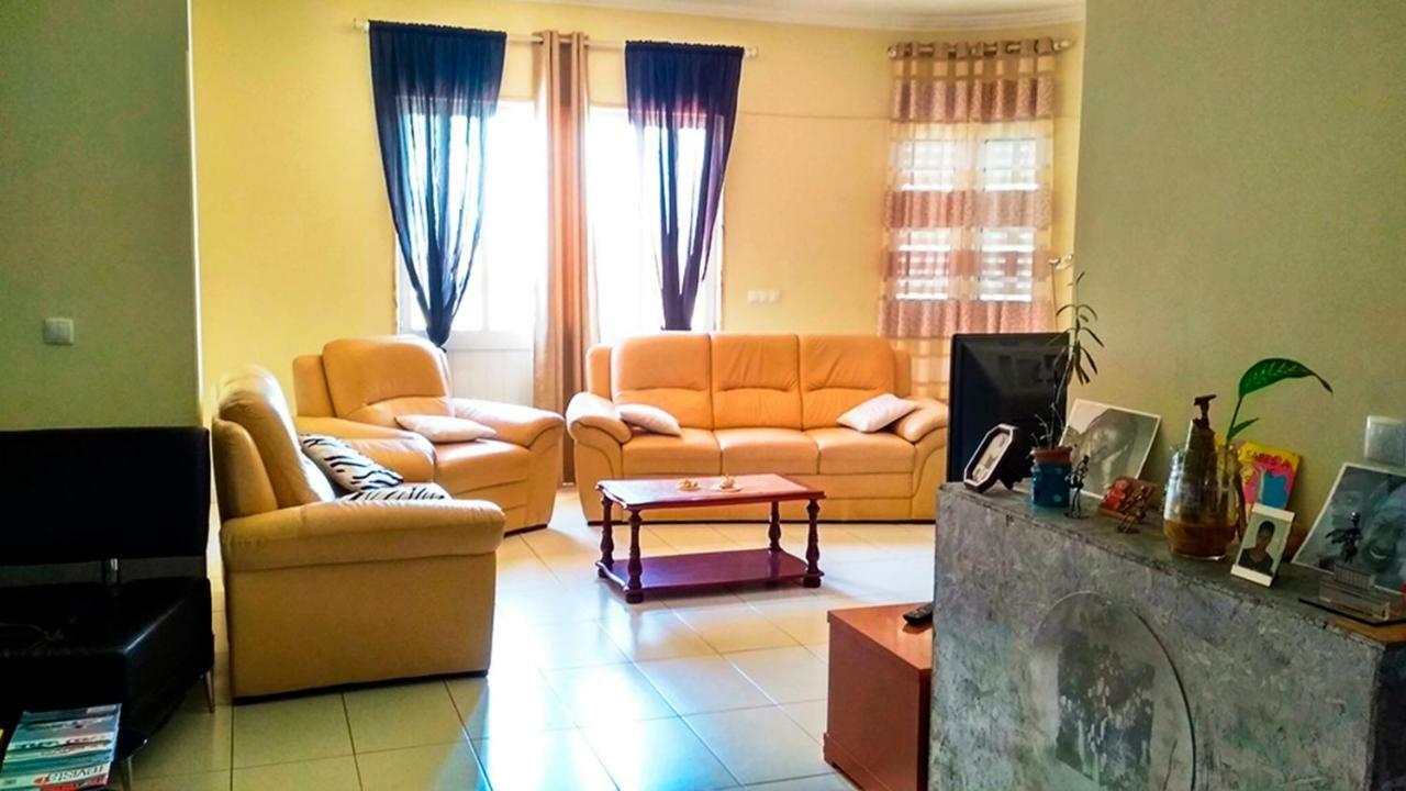 Hostel Casa Branca Vila Nova Esterno foto