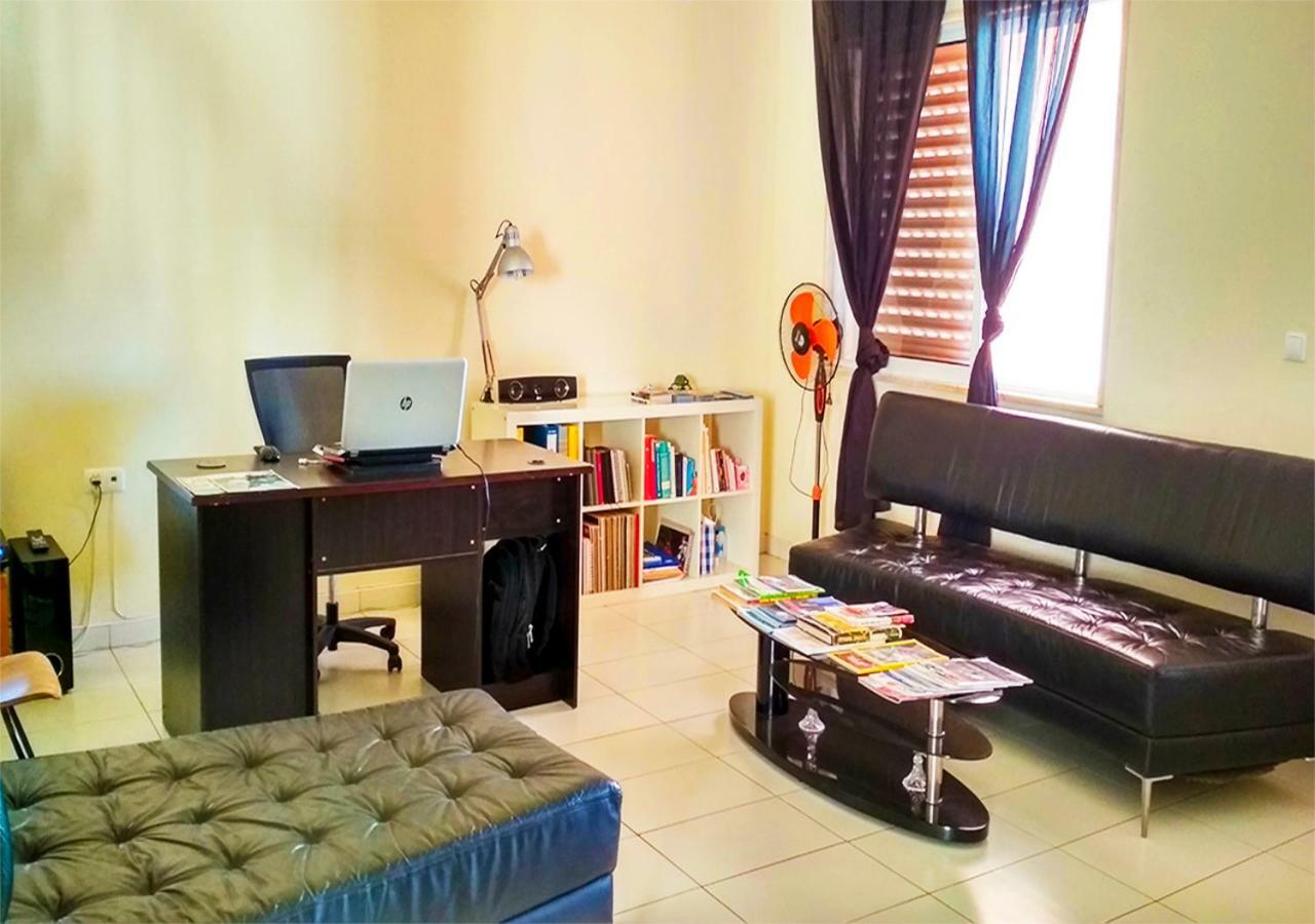 Hostel Casa Branca Vila Nova Esterno foto